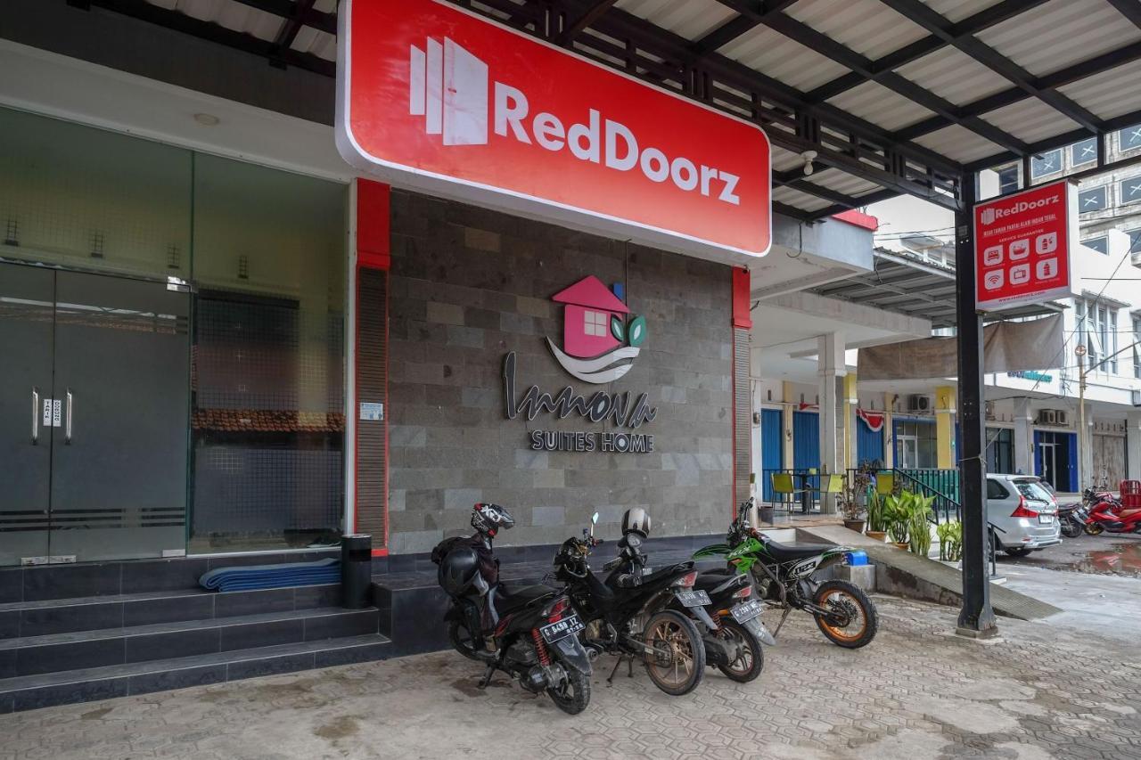 Reddoorz Near Taman Pantai Alam Indah Tegal Otel Tegal  Dış mekan fotoğraf